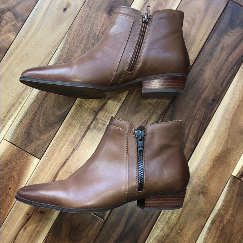 Fall brown booties - Picture 3 of 7